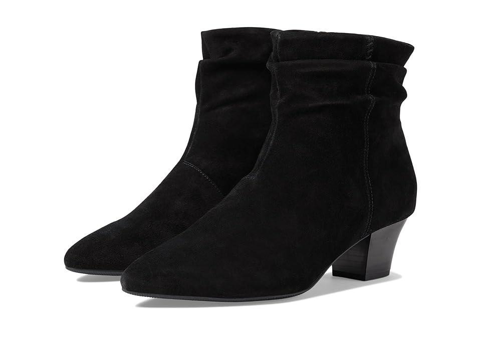 Clarks Teresa Skip Suede) Women's Boots Product Image