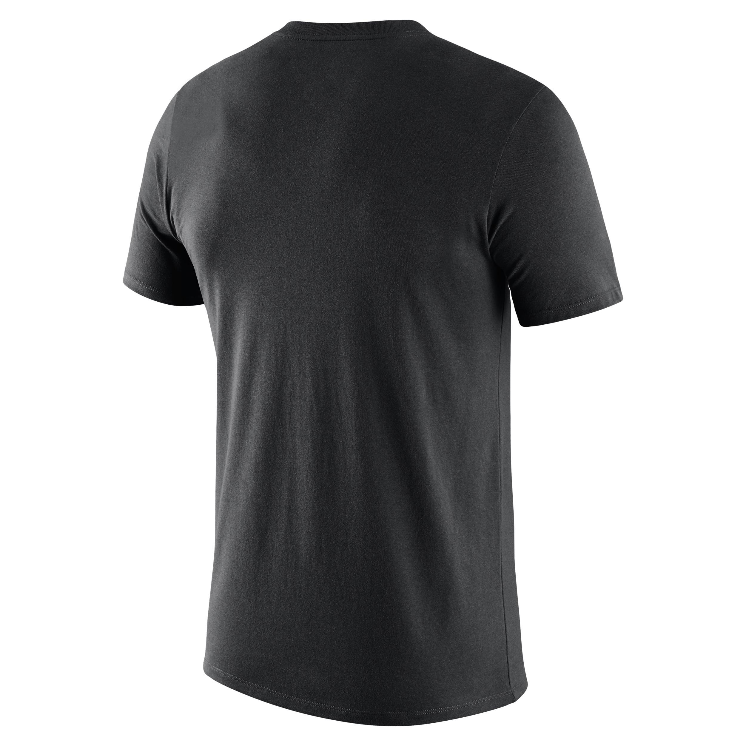 Brooklyn Nets Essential Nike Men's NBA T-Shirt Product Image