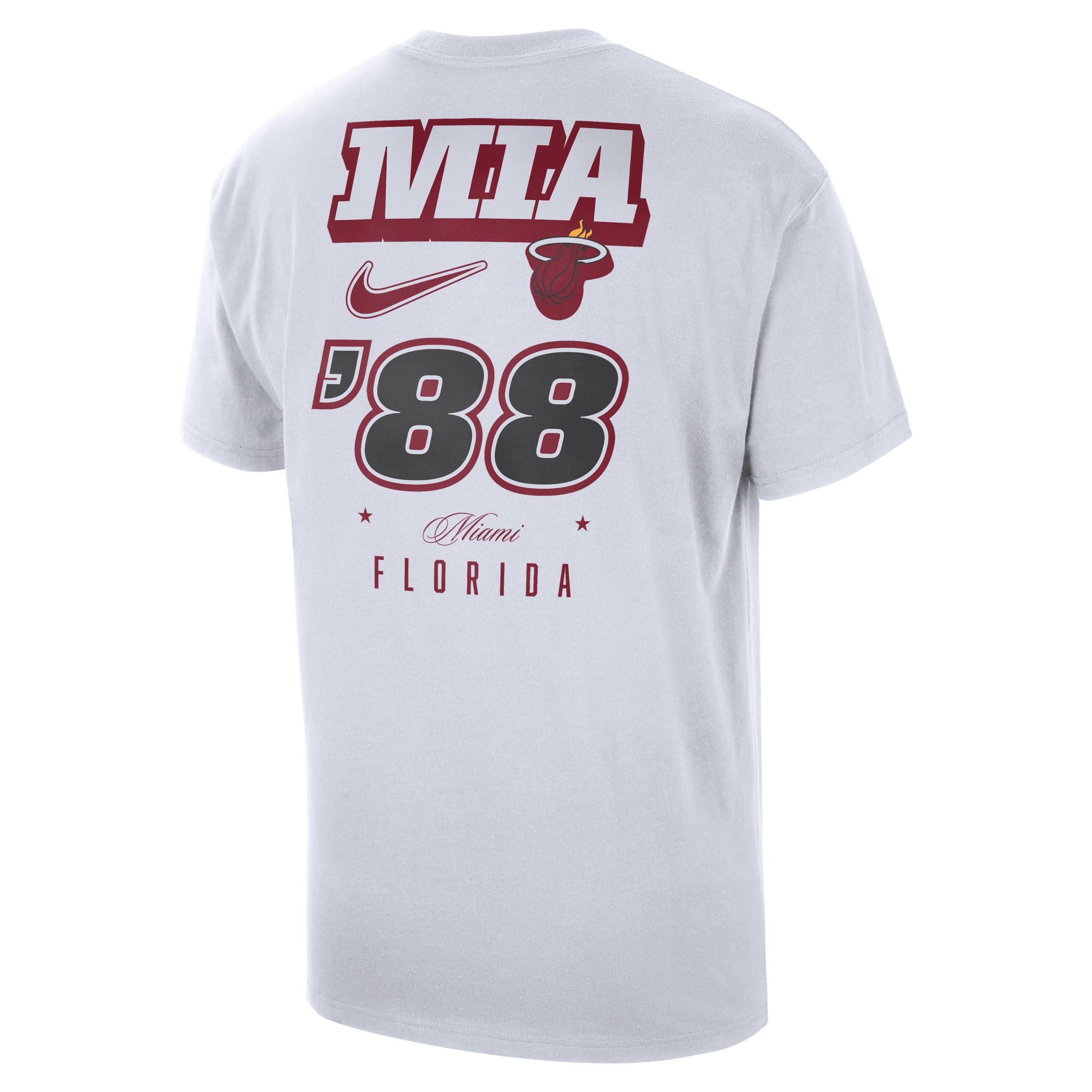 Miami Heat Courtside Nike Men's NBA T-Shirt Product Image