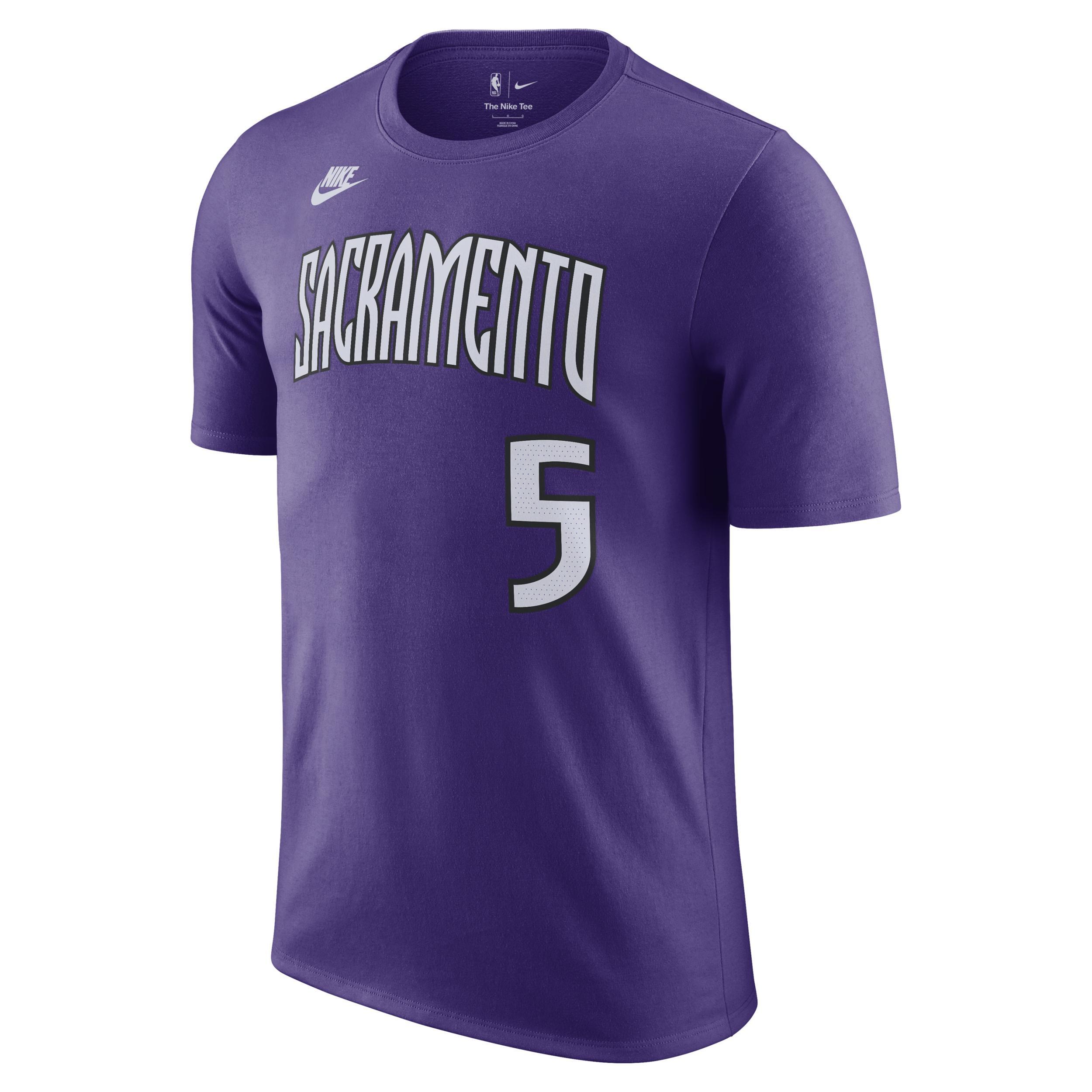 De'Aaron Fox Sacramento Kings Essential Hardwood Classics Nike Men's NBA T-Shirt Product Image