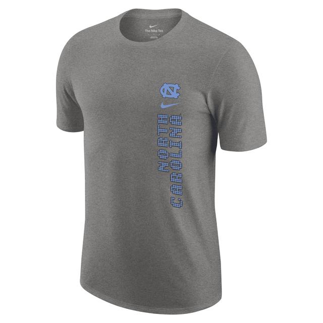 UNC Nike Men's College Crew-Neck T-Shirt Product Image