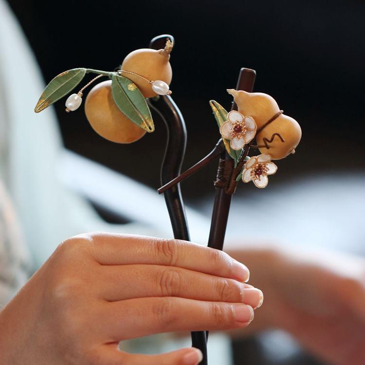 Gourd Wooden Hair Stick (Various Designs) Product Image