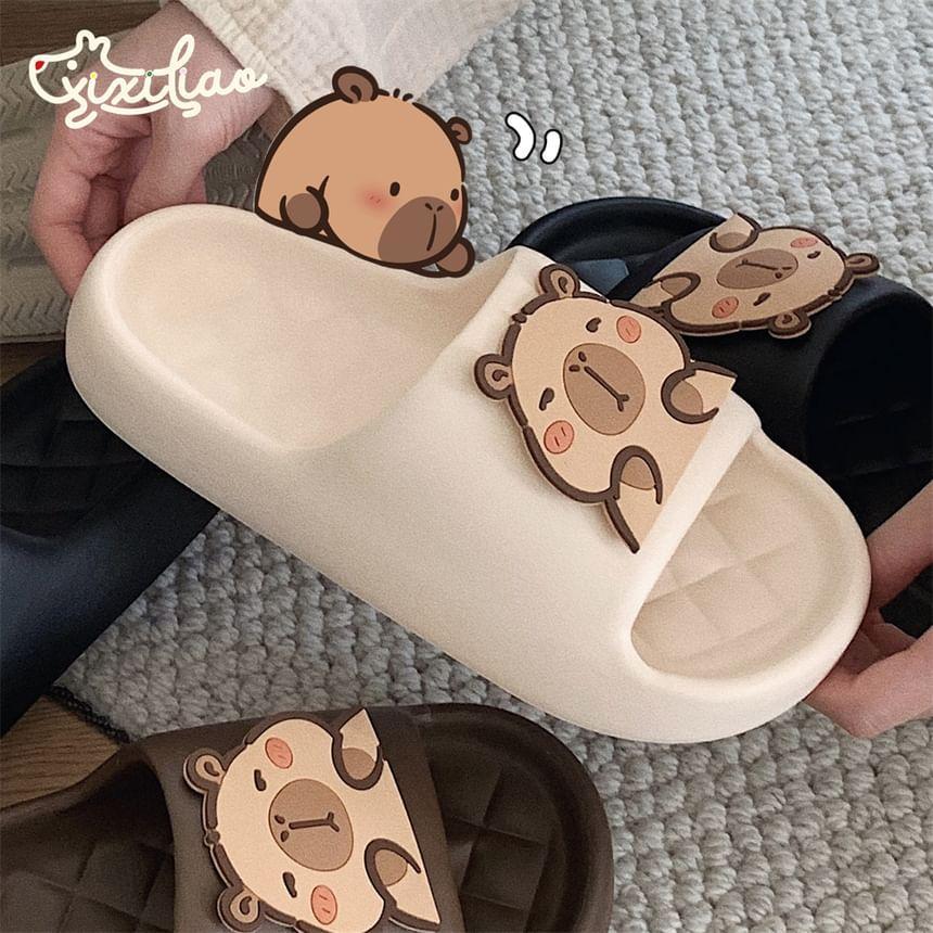 Capybara Print Slippers Product Image