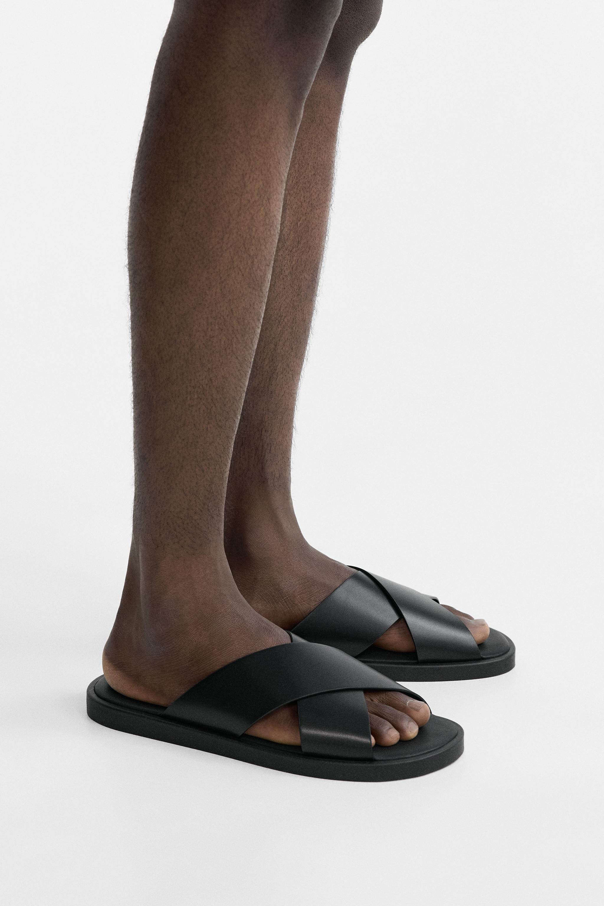 CROSSED SANDALS Product Image