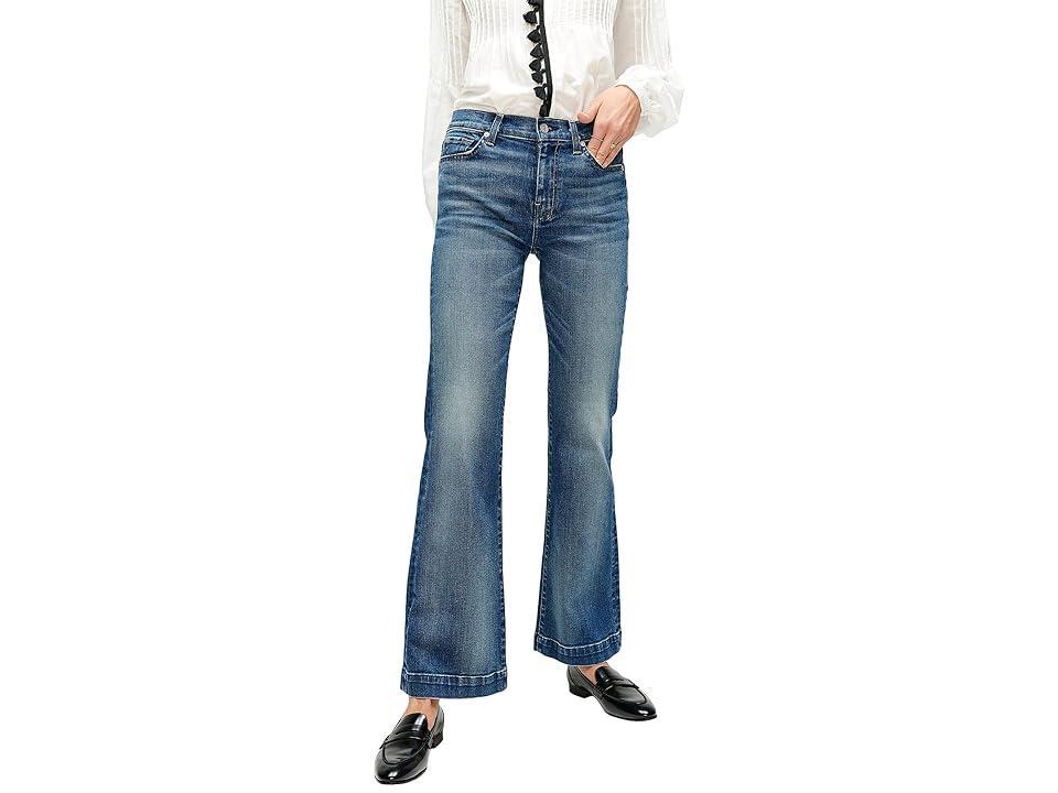 7 For All Mankind Tailorless Dojo in Distressed Authentic Light (Distressed Authentic Light) Women's Jeans Product Image