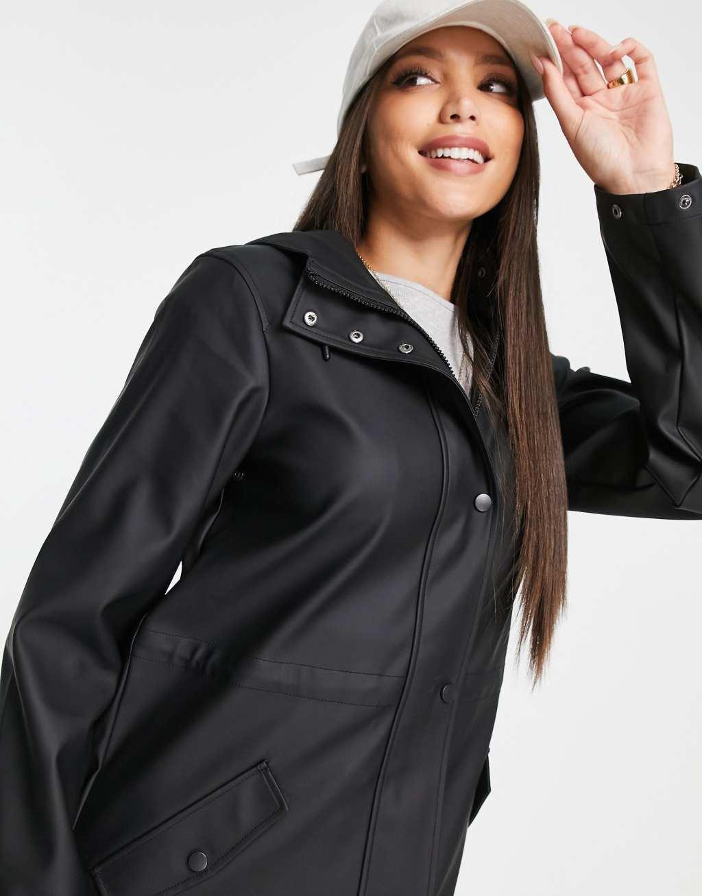 Vero Moda Tall raincoat in black  Product Image