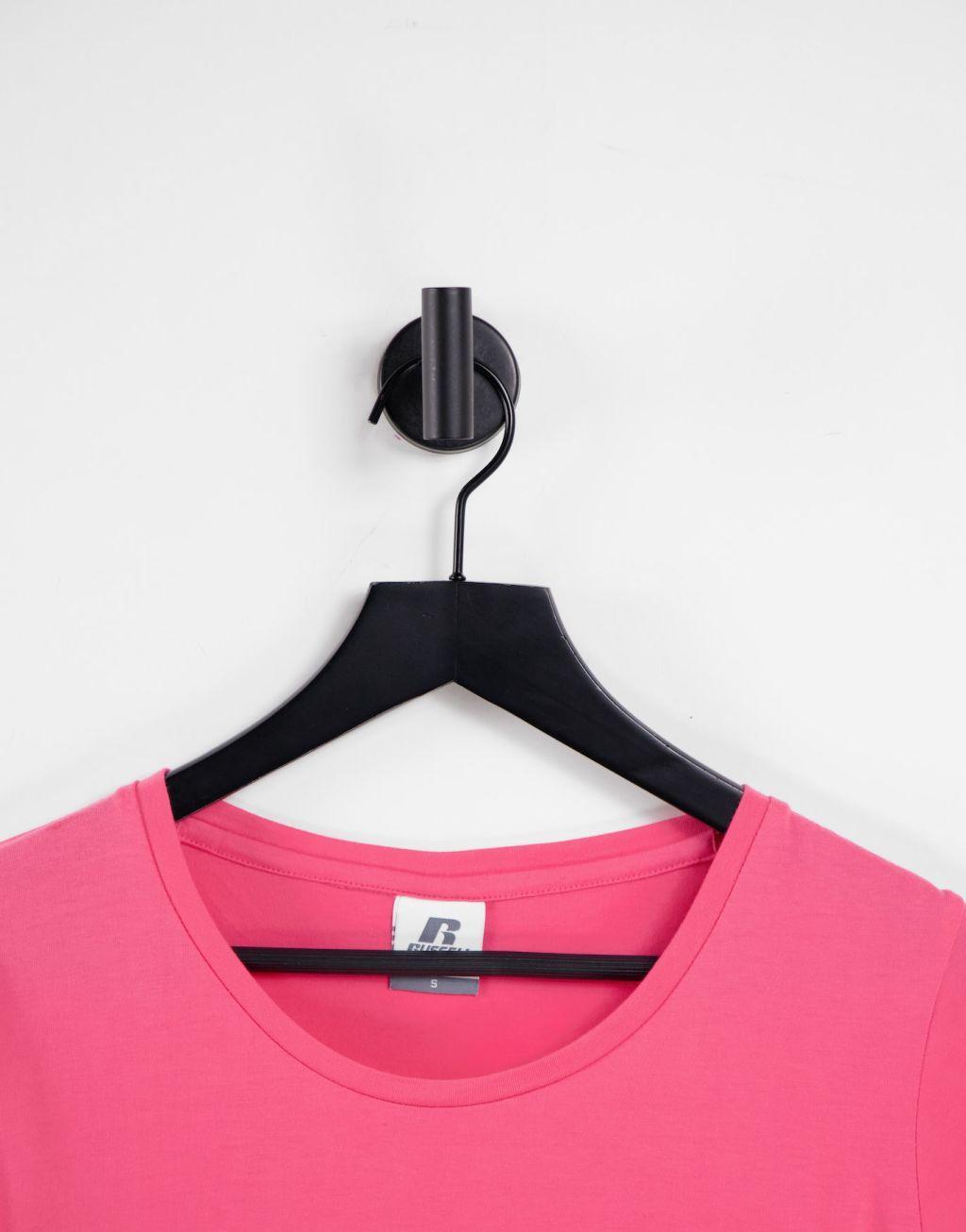 Russell Athletic crewneck t-shirt in pink Product Image