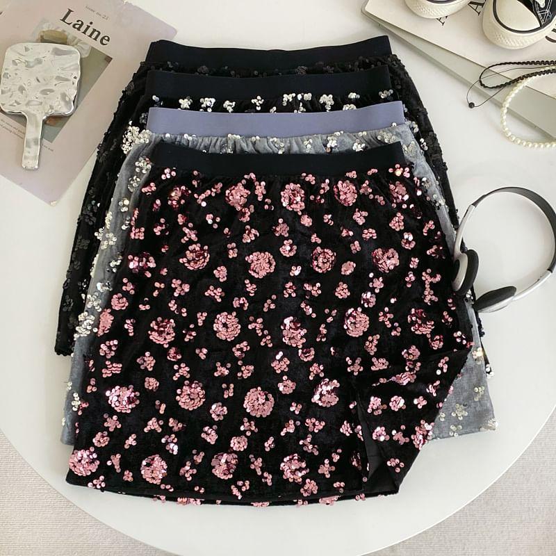 Elastic Waist Sequin Velvet Mini A-Line Skirt Product Image