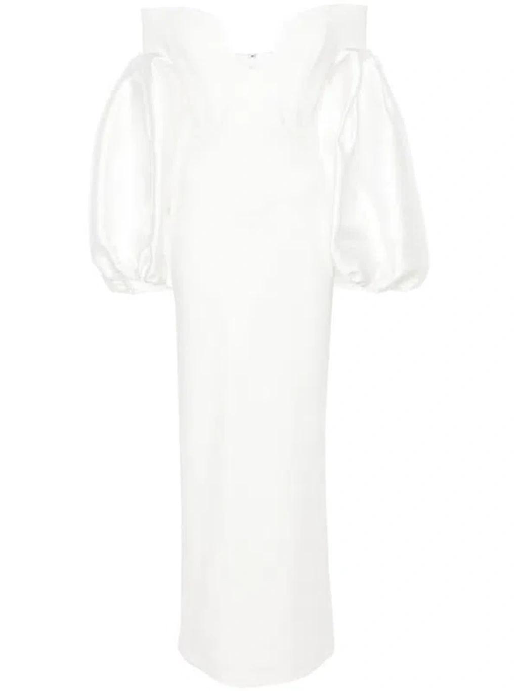 SOLACE LONDON The Mora Maxi Dress In White Product Image