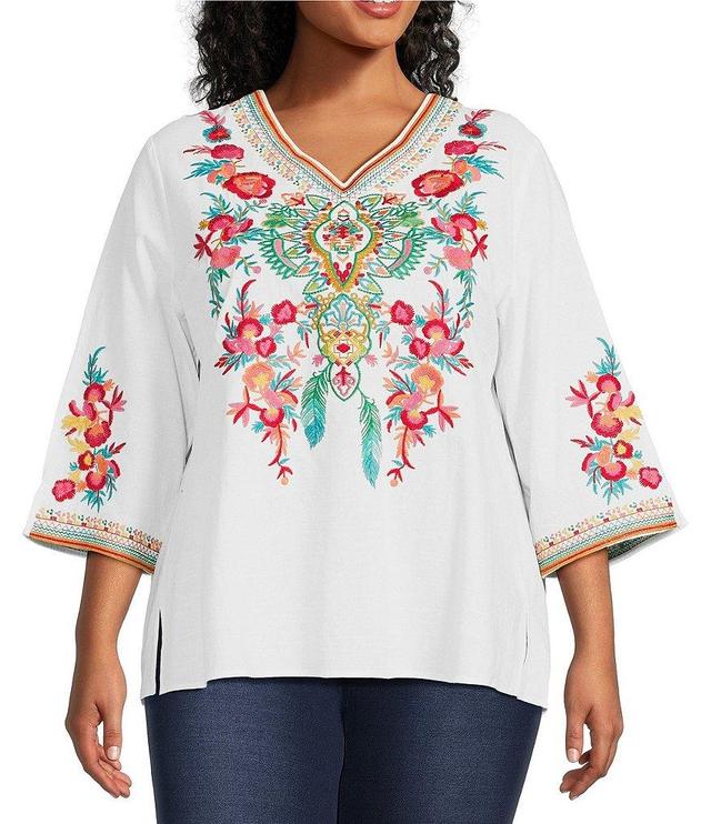 Calessa Plus Size Embroidered Patchwork Woven V-Neck 3/4 Sleeve Tunic Product Image