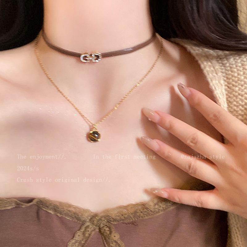 Pendant Chain Necklace Product Image