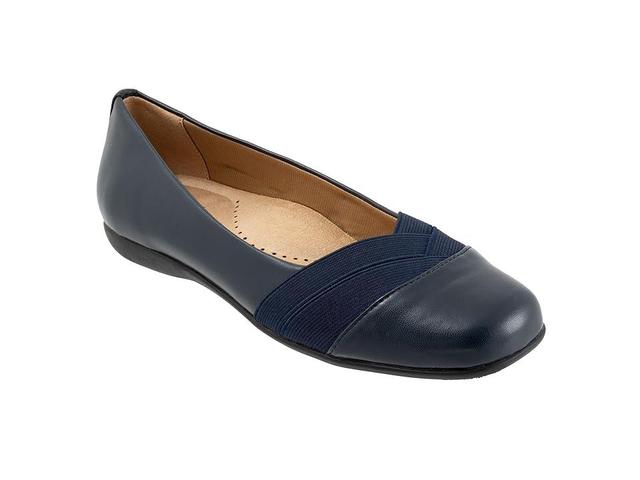 Trotters Stella Flat Product Image