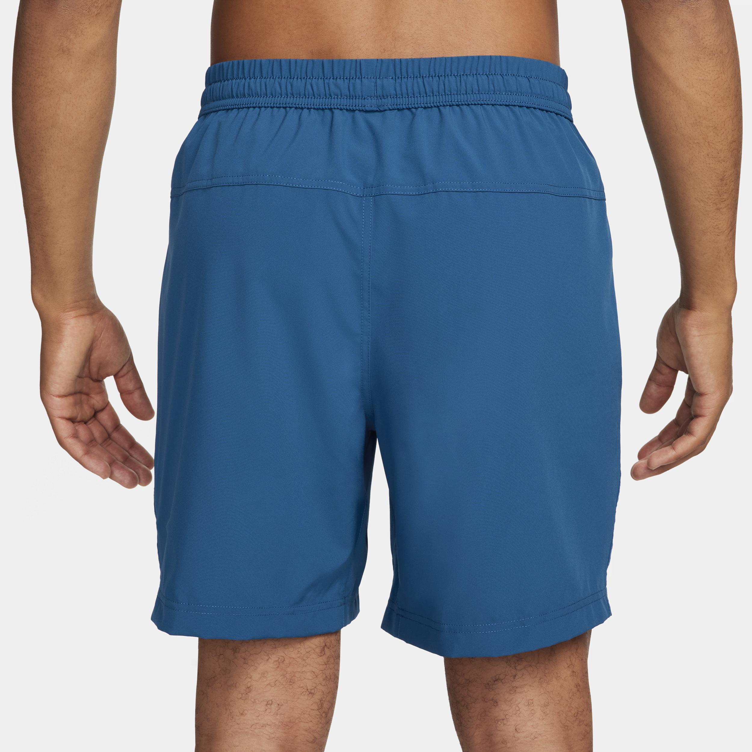 Nike Men's Form Dri-FIT 7" Unlined Versatile Shorts Product Image