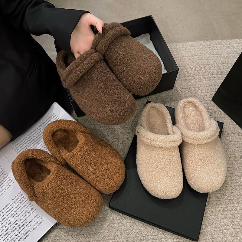 Plain Fluffy Clogs Product Image