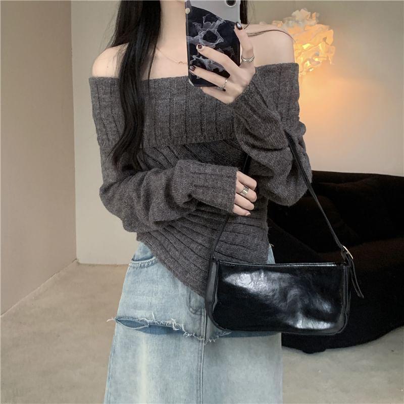 Off Shoulder Plain Asymmetrical Ribbed Sweater Product Image