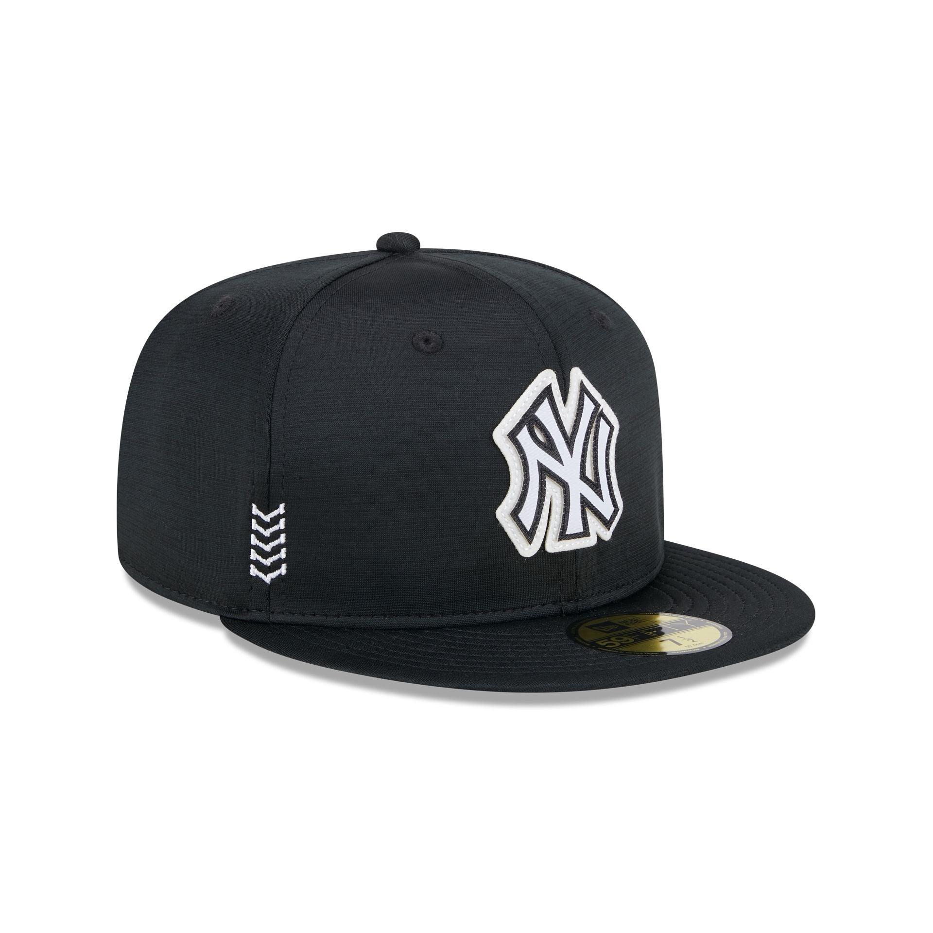 New York Yankees 2024 Clubhouse Black 59FIFTY Fitted Hat Male Product Image