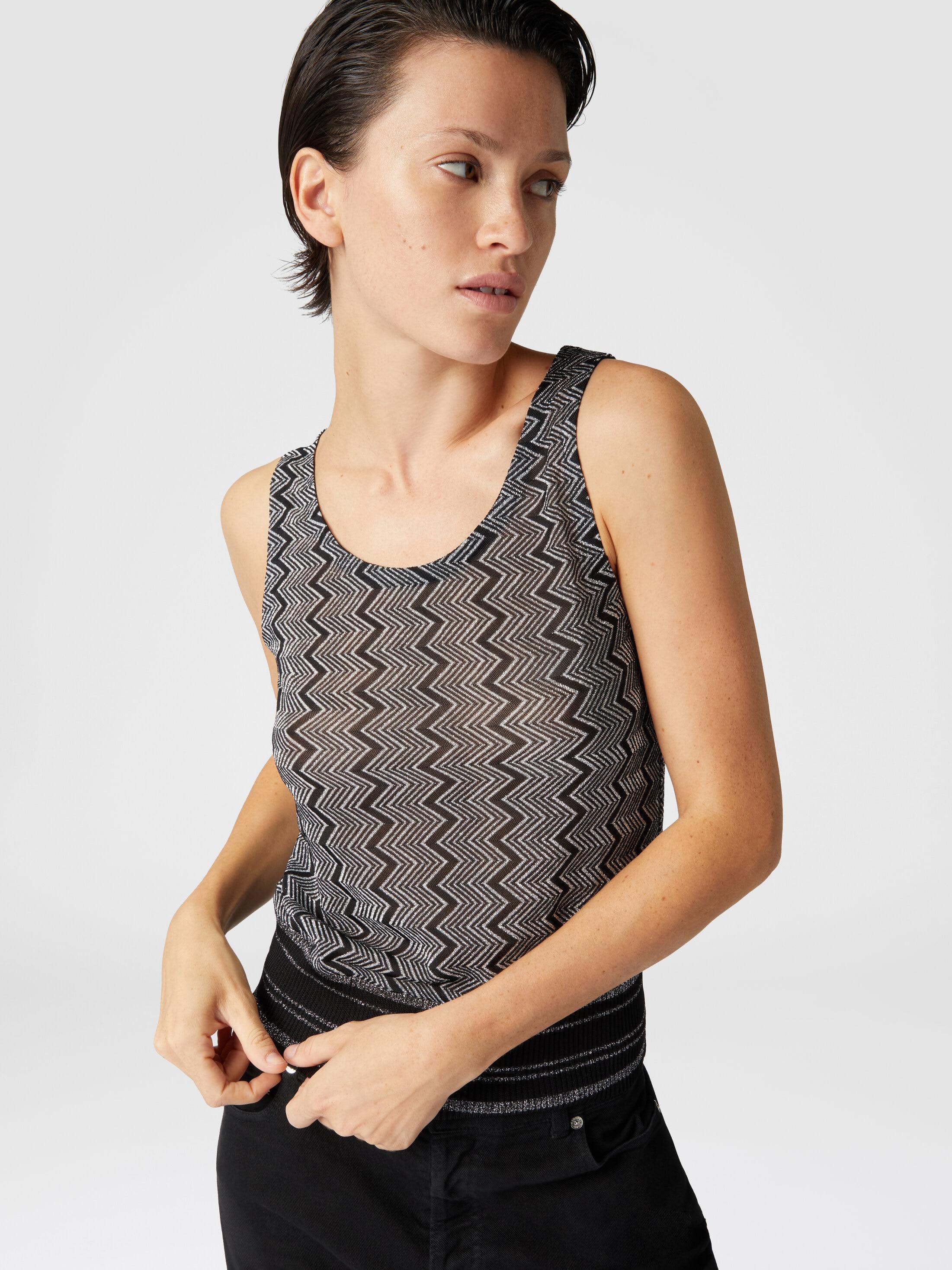 Top with zig zag lamé motif Product Image