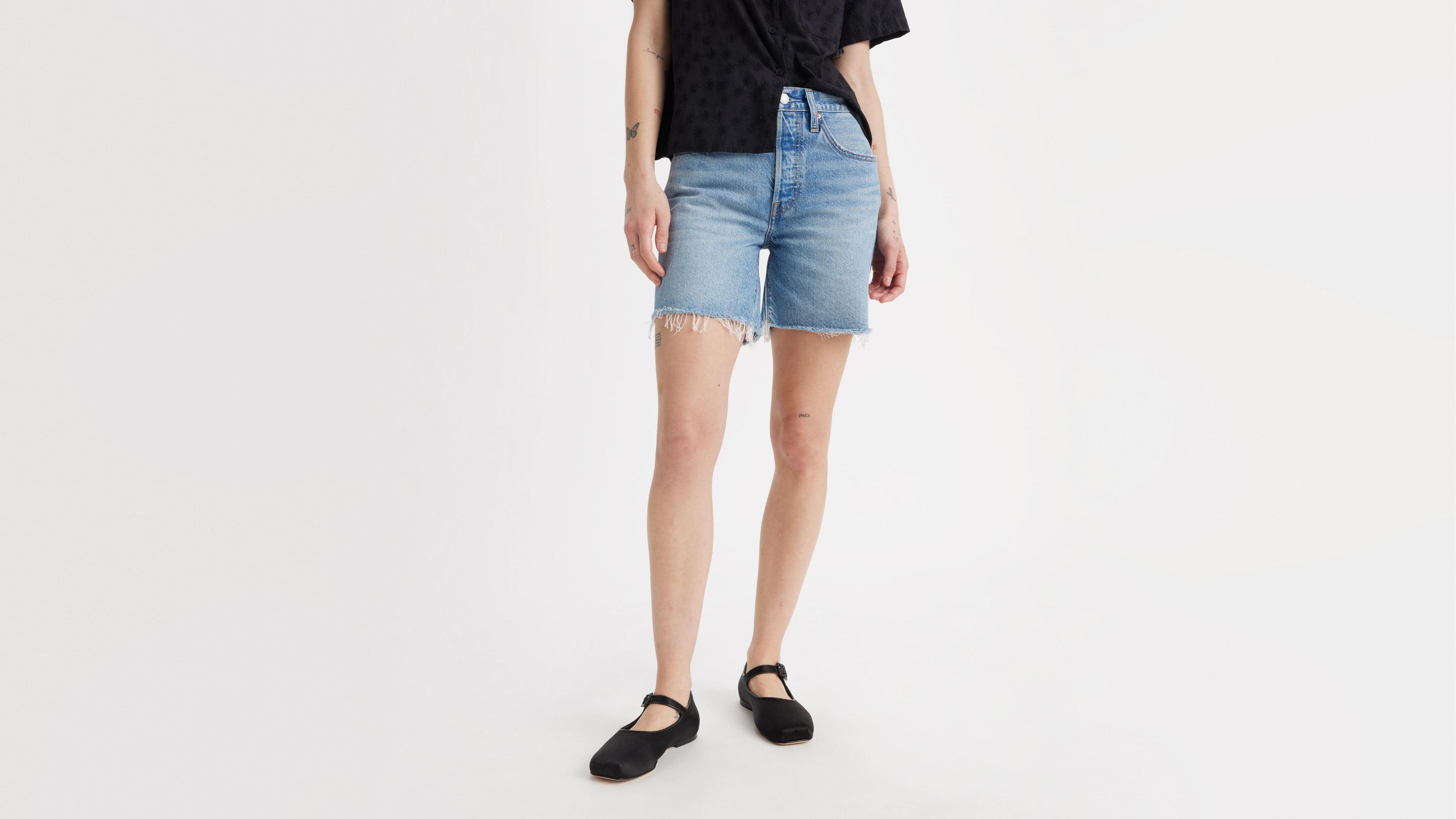 Levi's Mid Thigh Lightweight Women's Shorts Product Image