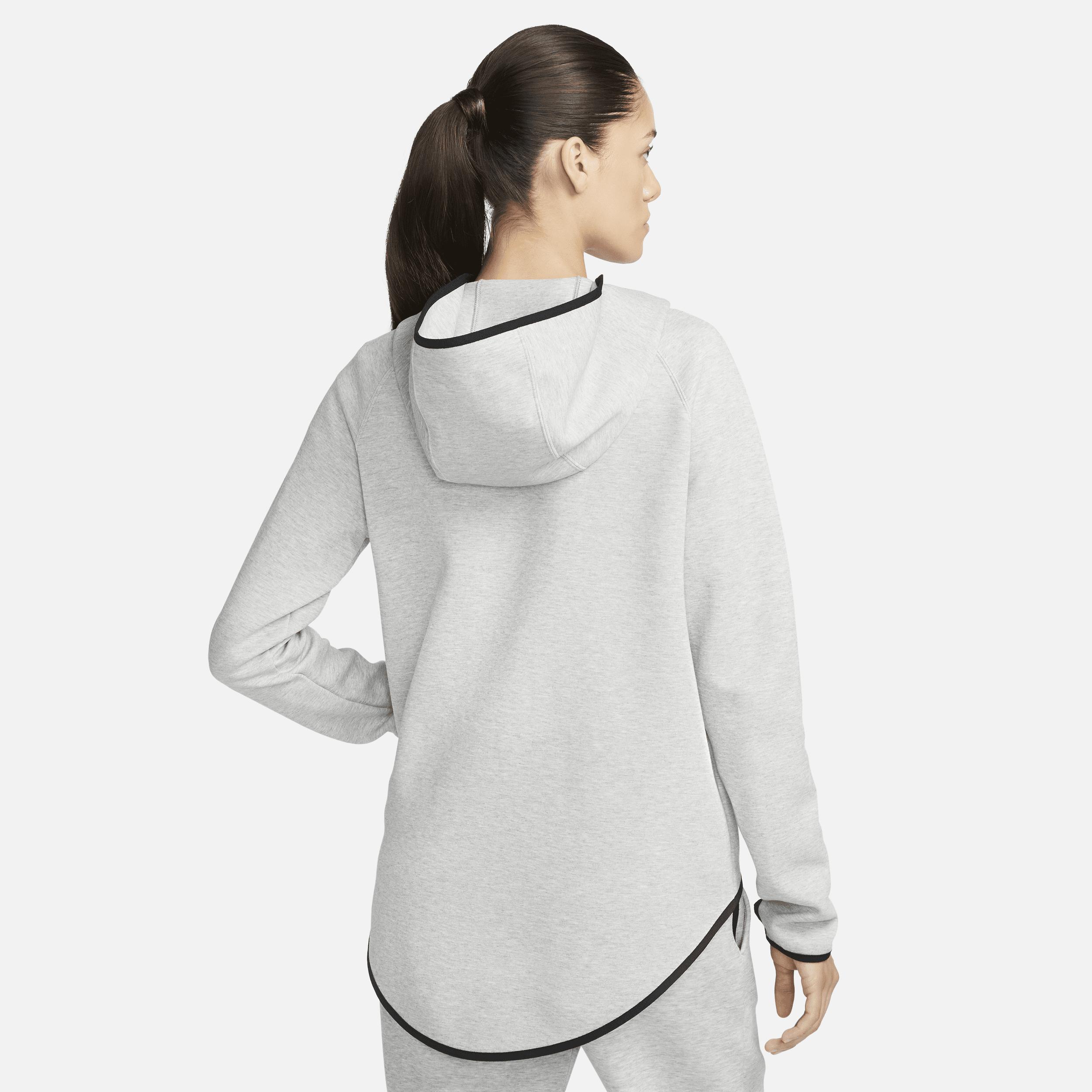 Women's Nike Sportswear Tech Fleece OG Loose Cape Product Image