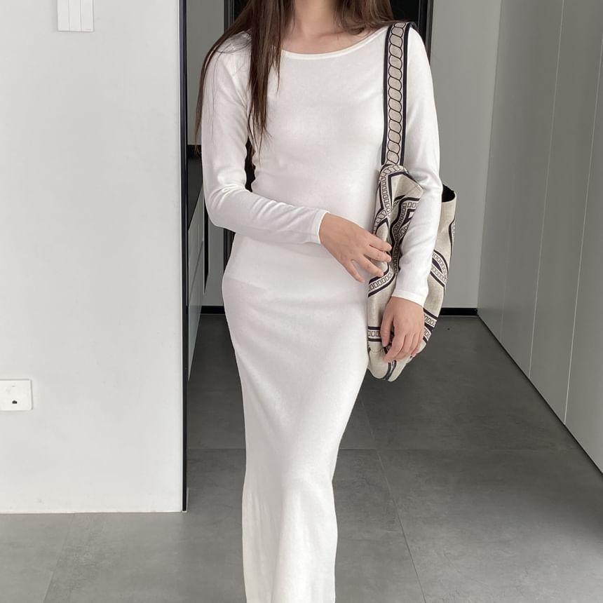 Long-Sleeve Off Shoulder Plain Ribbed Knit Maxi Bodycon Dress Product Image