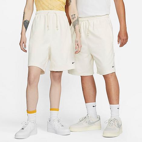 Nike Men's Standard Issue Dri-FIT 8" Basketball Shorts Product Image