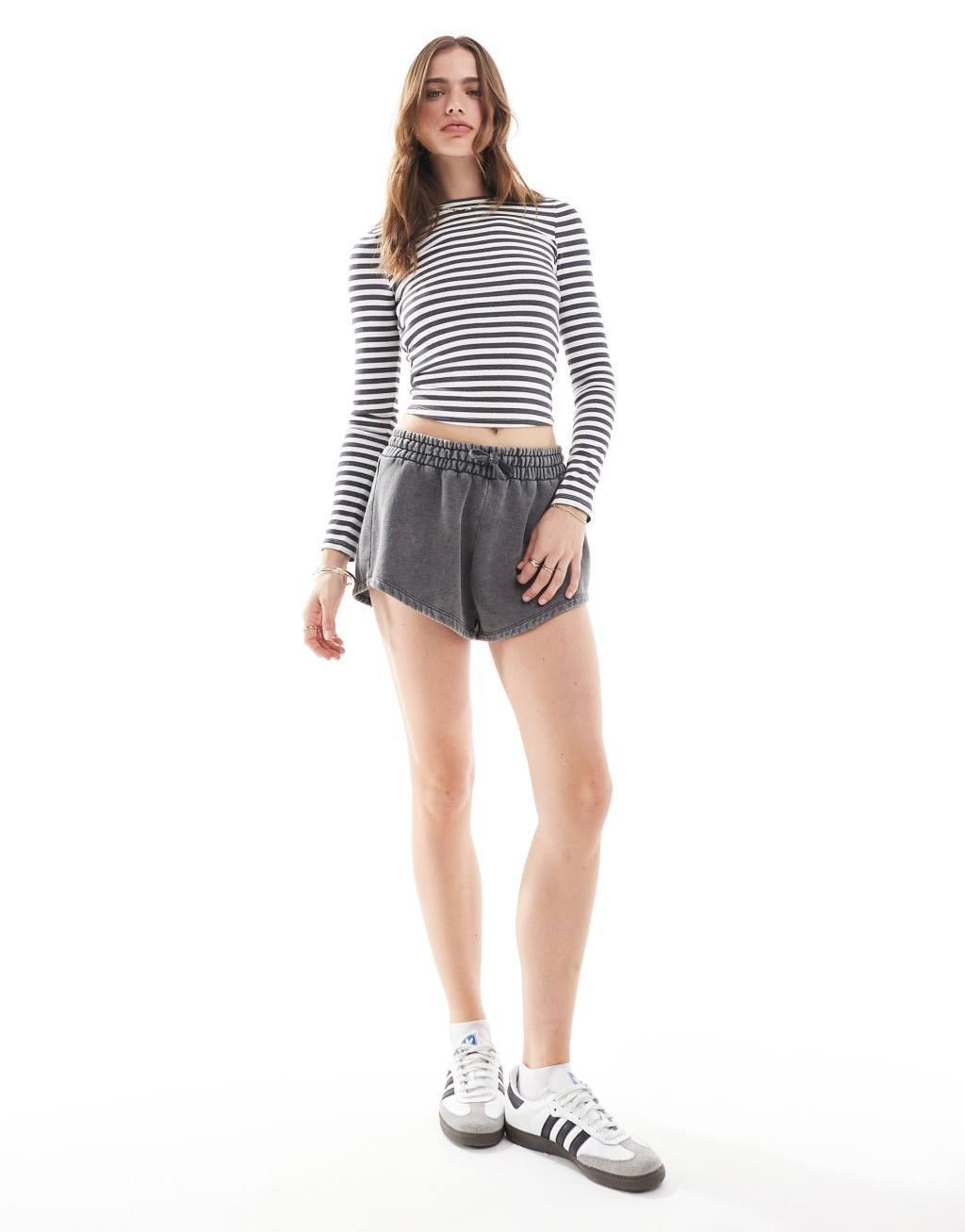 Miss Selfridge long sleeve rib crew neck top in charcoal and white stripe Product Image