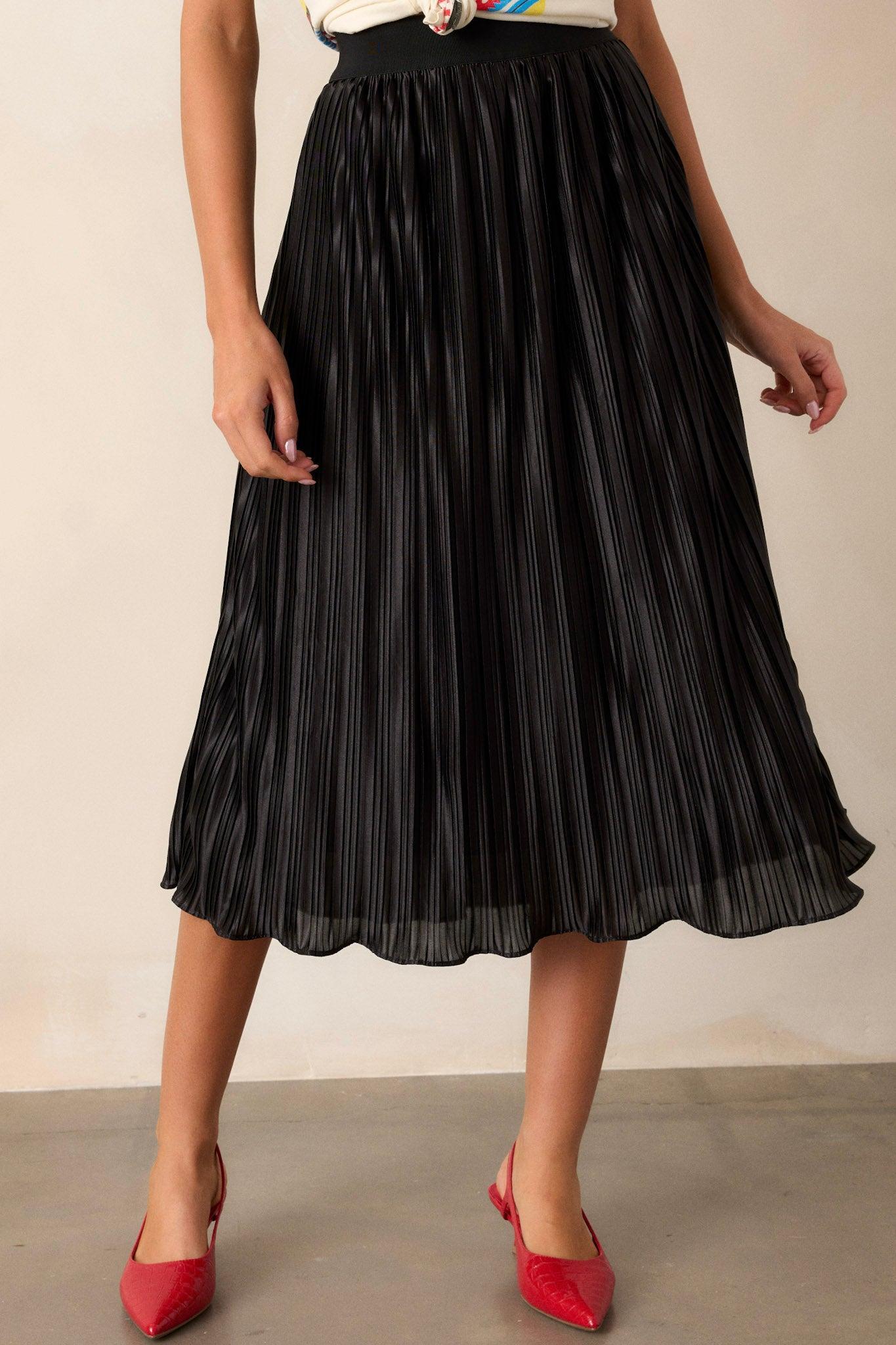 Try And Try Again Black Pleated Midi Skirt Product Image