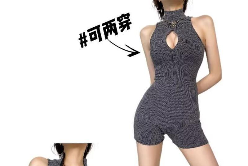 Sleeveless Turtleneck Keyhole Plain Romper Product Image