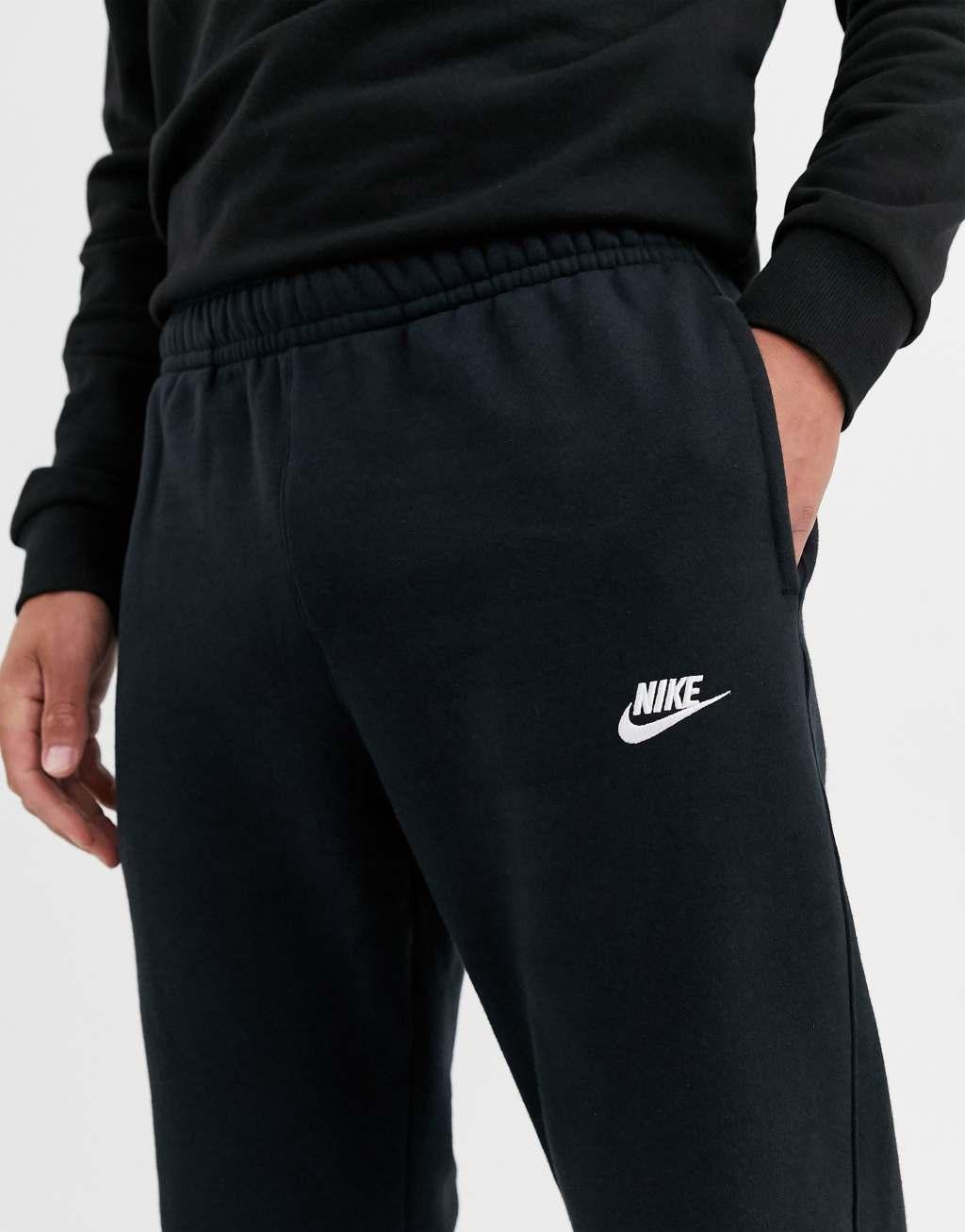 Nike Club Fleece cuffed sweatpants in black - BLACK Product Image