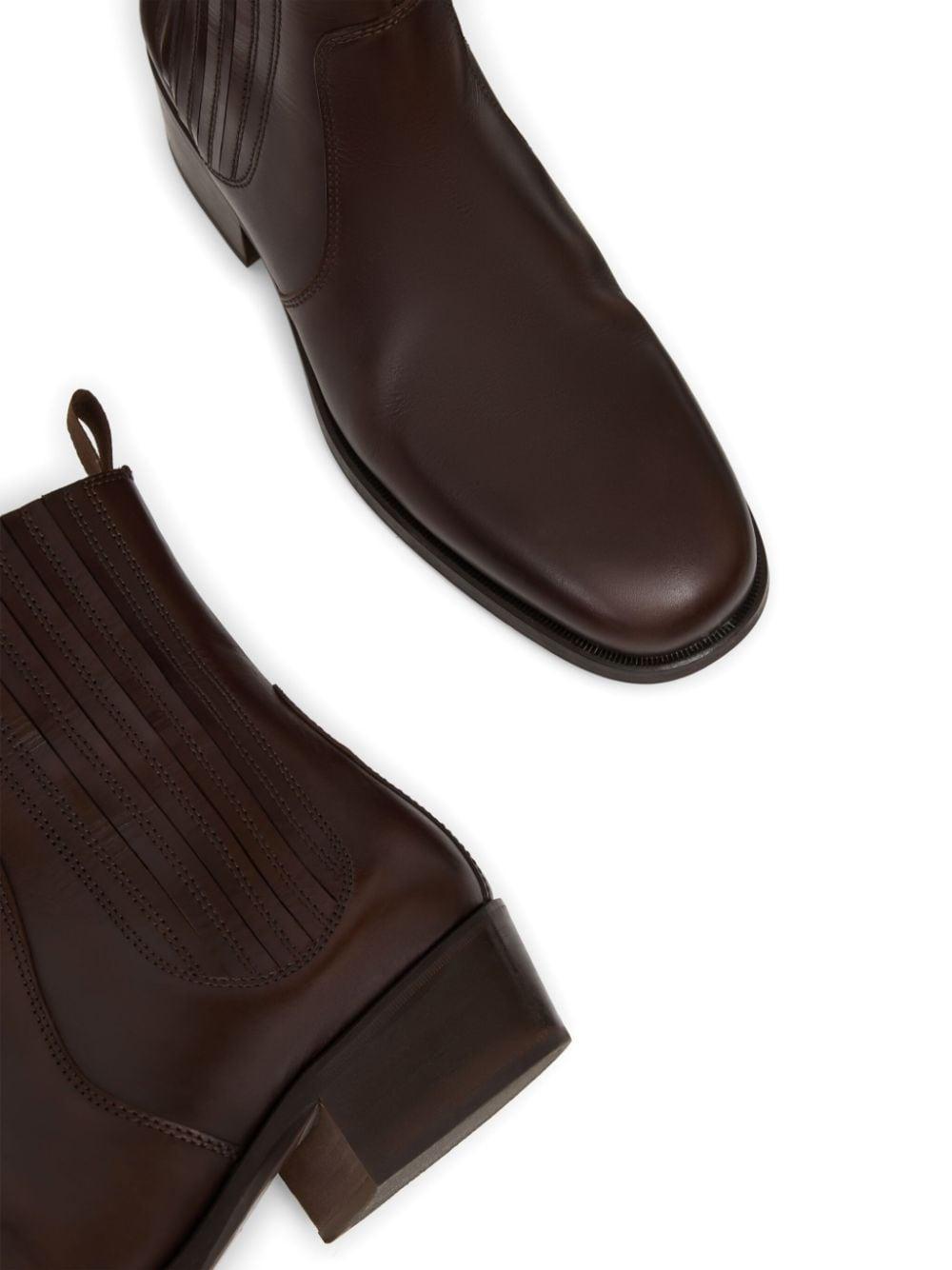 Chelsea Boots In Brown Product Image