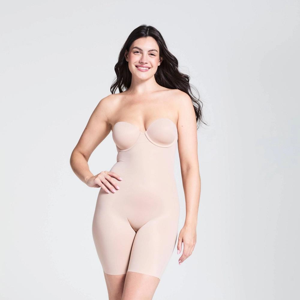 ASSETS by SPANX Womens Flawless Finish Strapless Cupped Midthigh Bodysuit - Beige XL Product Image