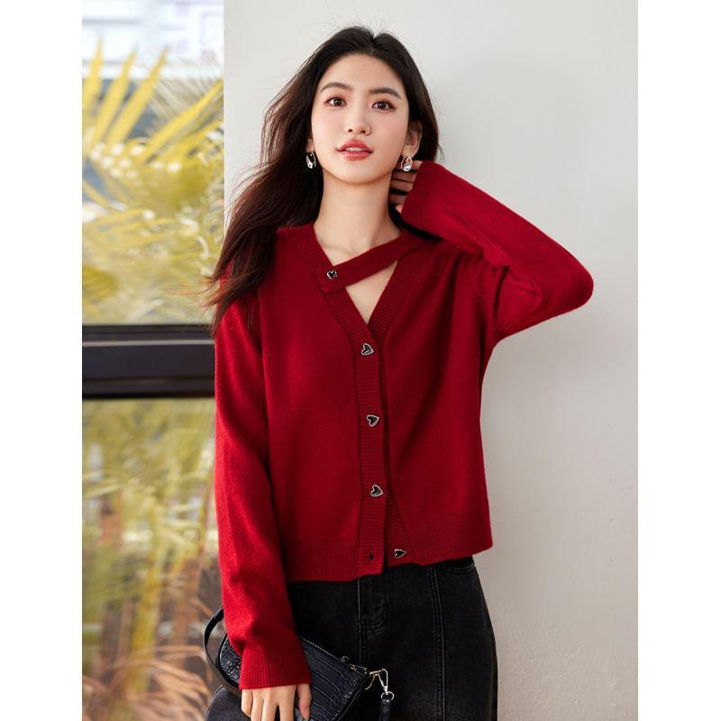 V-Neck Plain Heart Buttoned Cardigan product image