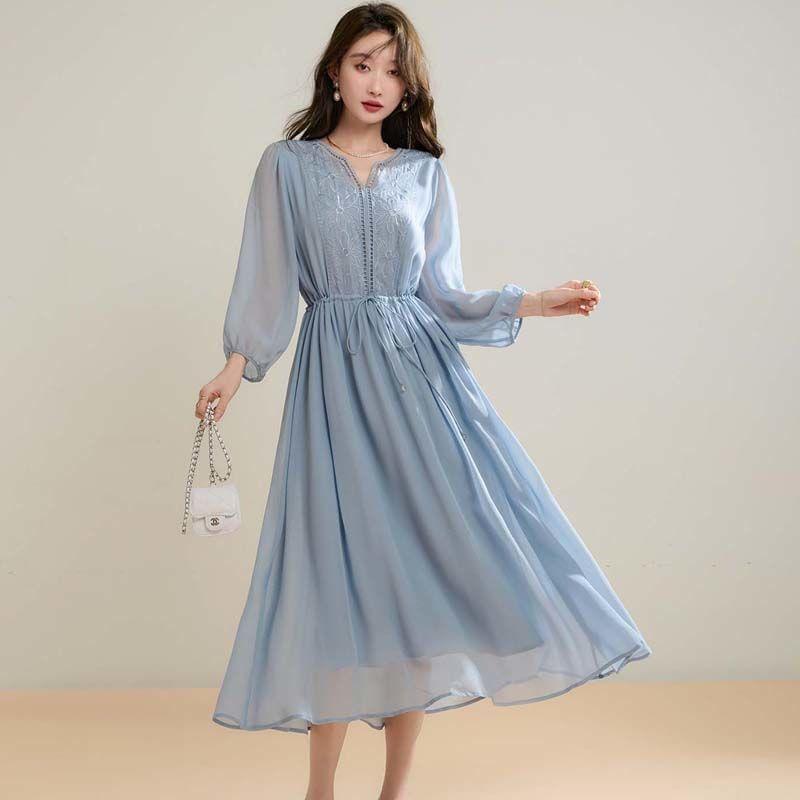 Puff-Sleeve Floral Embroidered Lace Trim Midi A-Line Dress Product Image