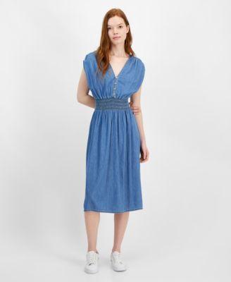 Women's V-Neck Smocked-Waist Fit & Flare Dress Product Image