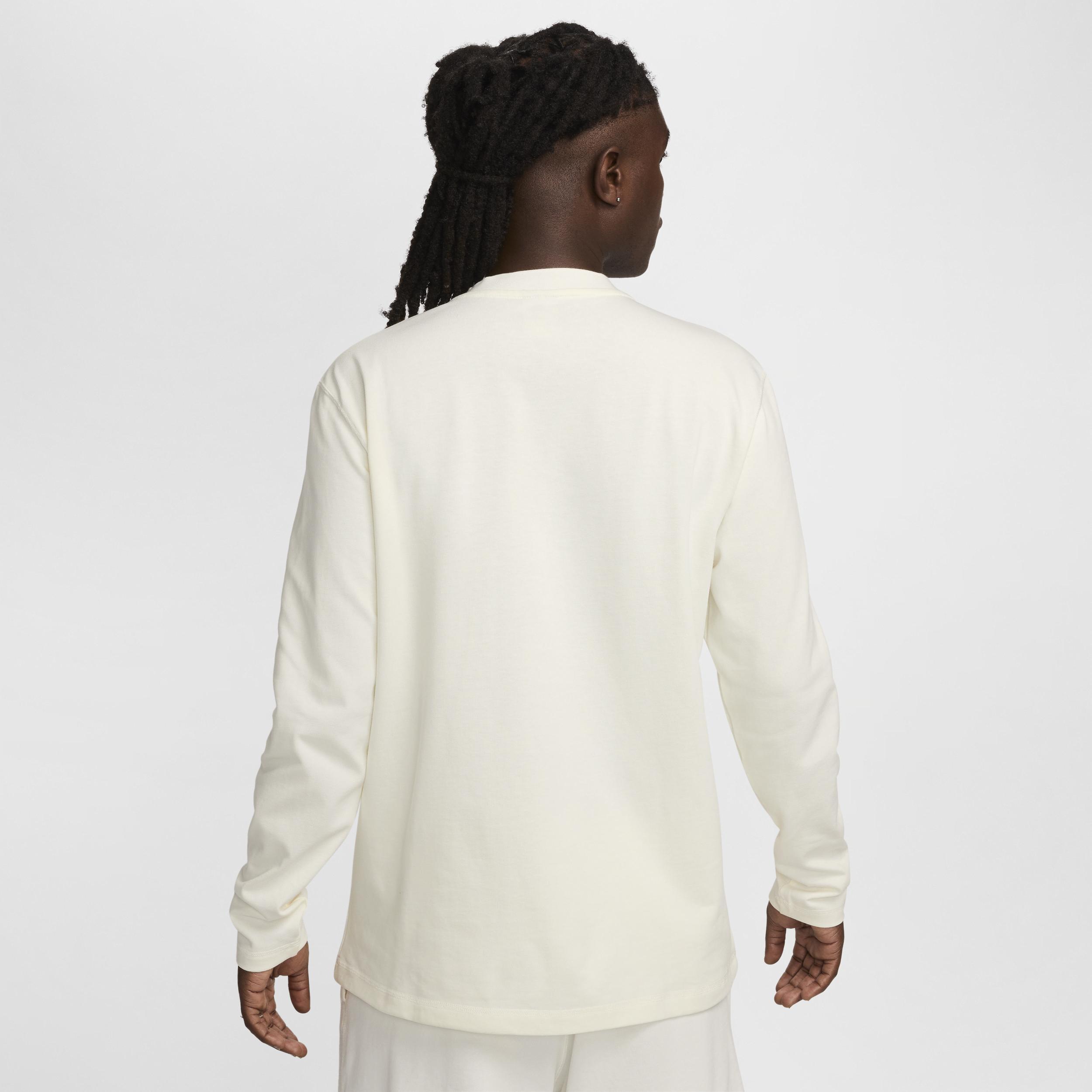 Nike Men's Club Long-Sleeve Henley Product Image