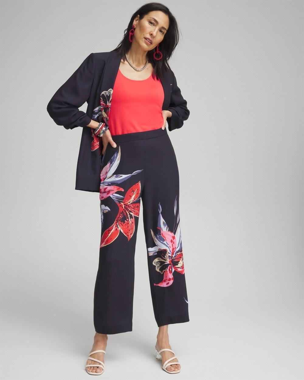 Floral Print Soft Cropped Pants Product Image