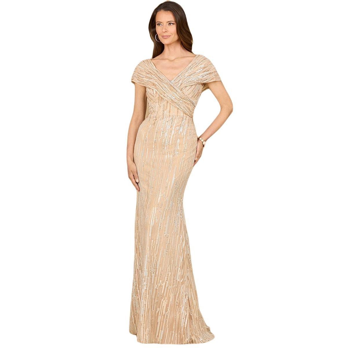 Womens Mermaid Lace Gown Product Image