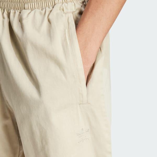 Trefoil Essentials+ Dye Woven Shorts Product Image