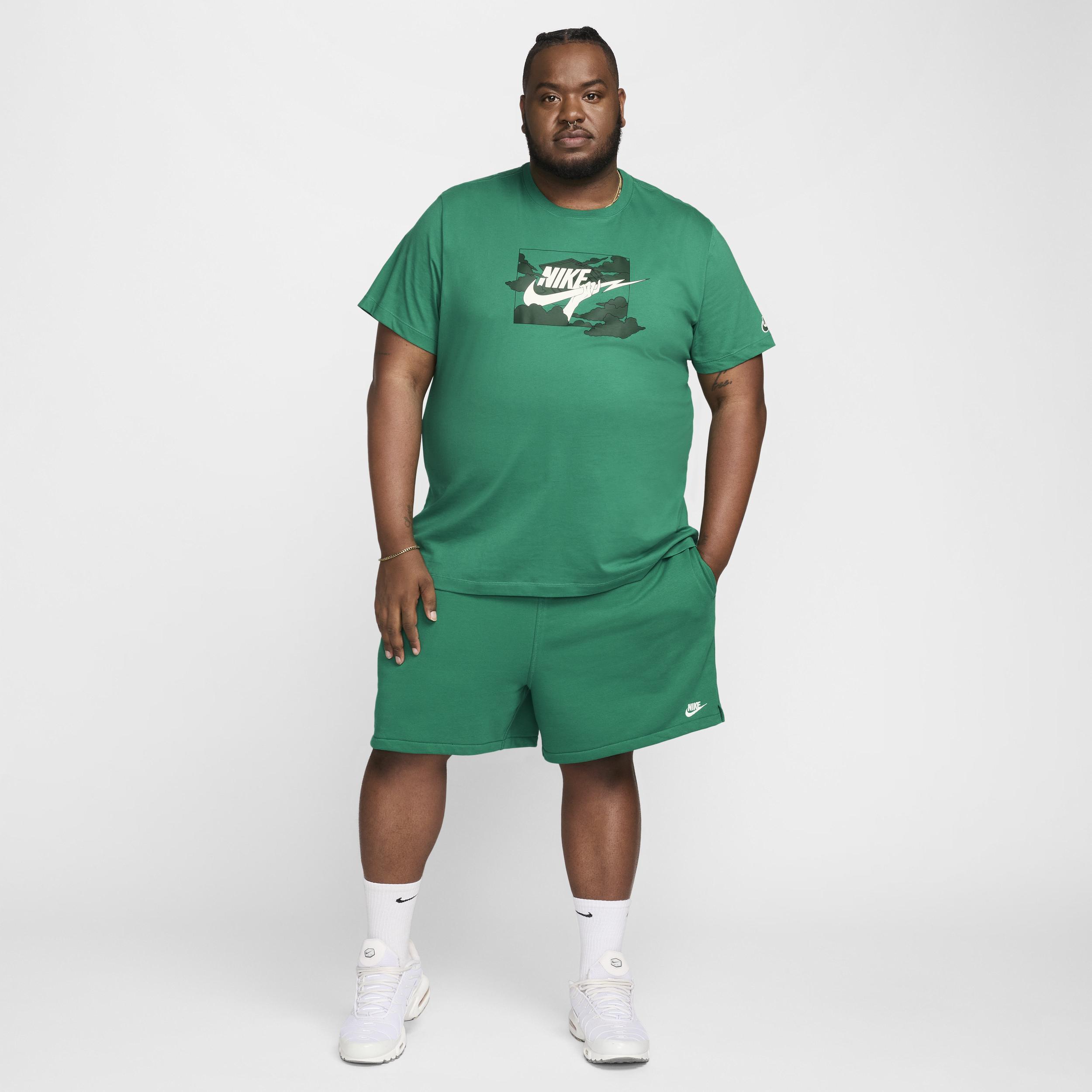 Nike Men's Club T-Shirt Product Image