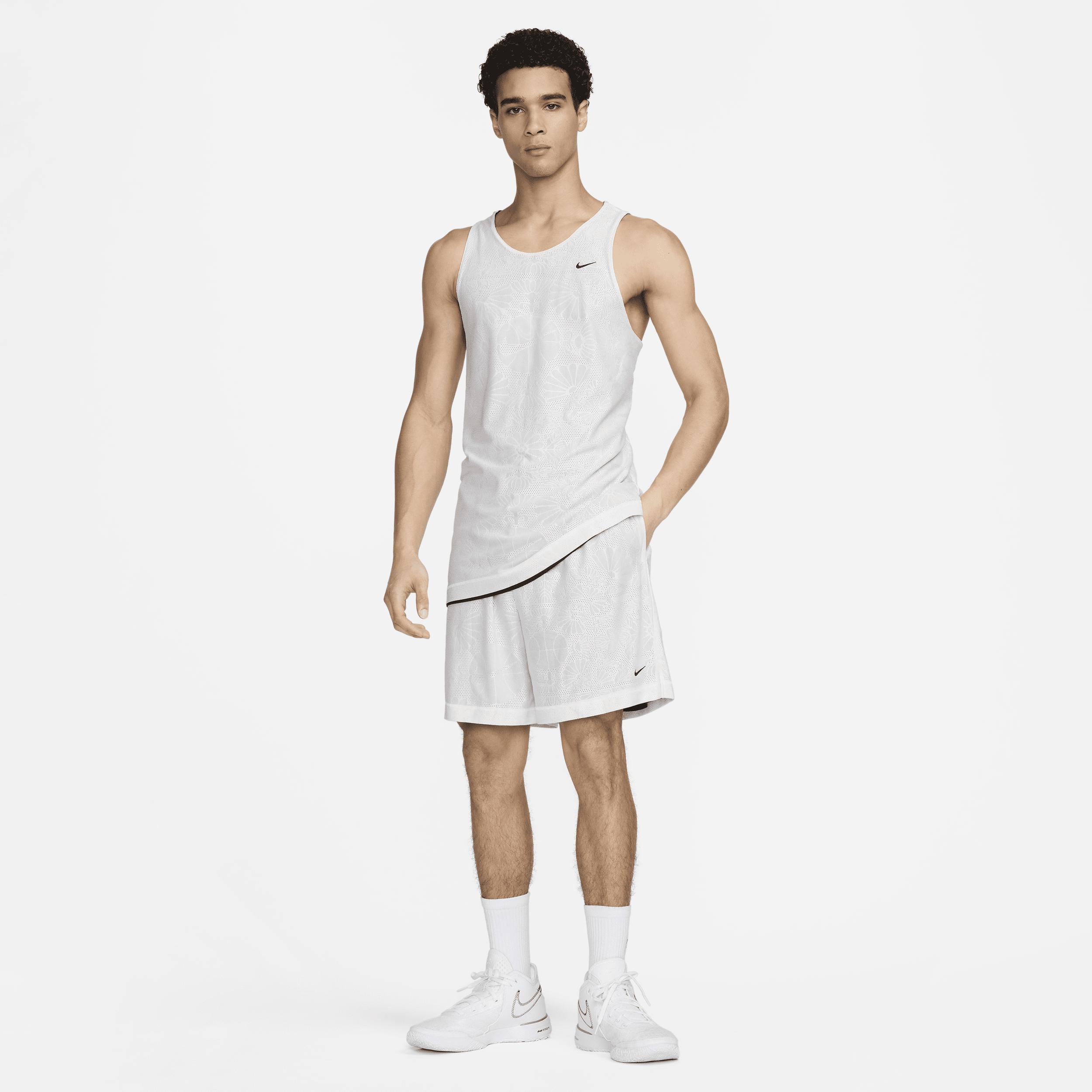 Nike Men's Standard Issue 6" Dri-FIT Reversible Basketball Shorts Product Image