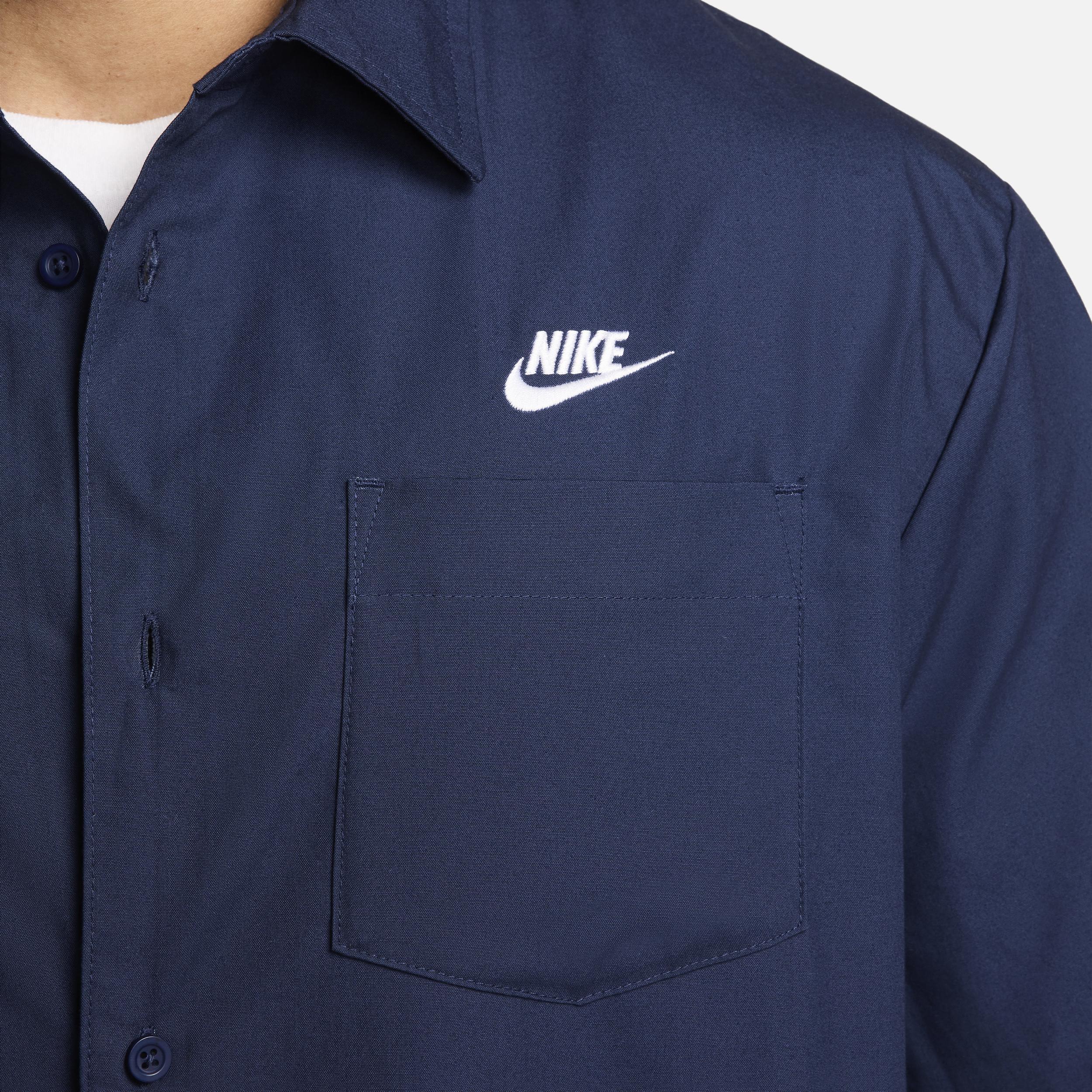 Nike Men's Club Short-Sleeve Oxford Button-Up Shirt Product Image