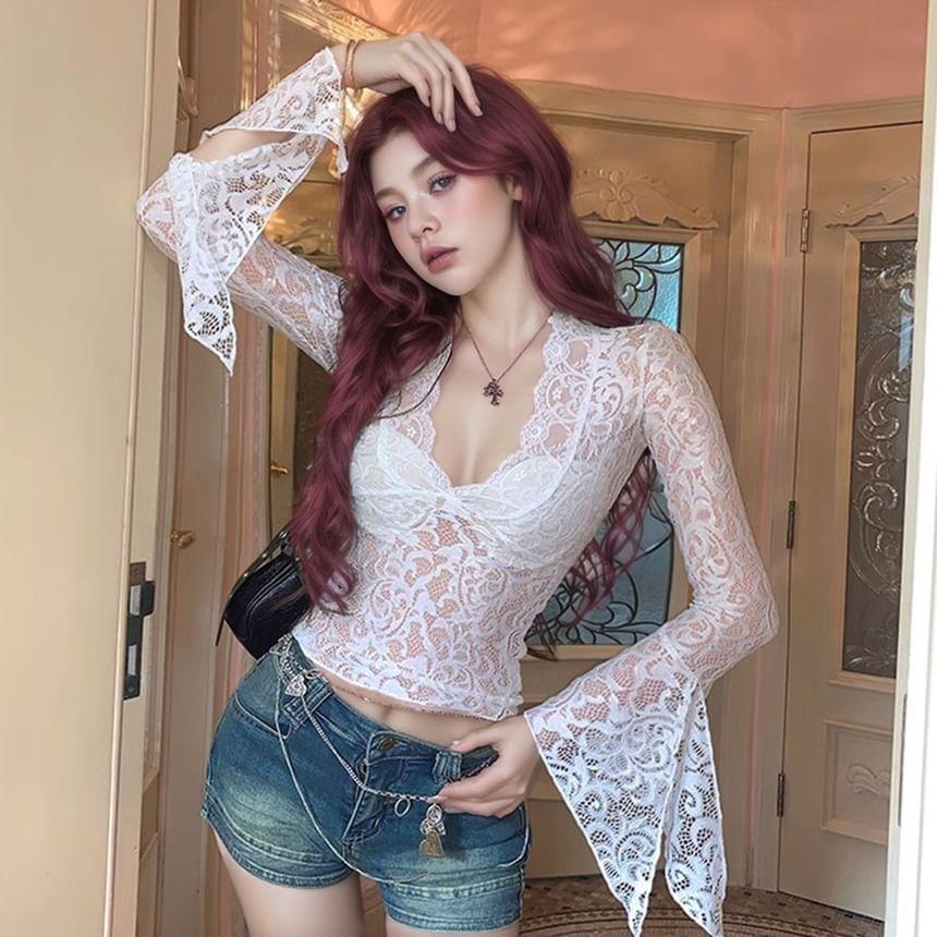 Long Sleeve V-Neck Plain Lace Crop Top Product Image