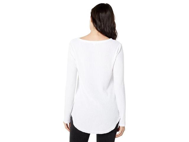 Dylan by True Grit Long Sleeve V-Neck (White) Women's Clothing Product Image