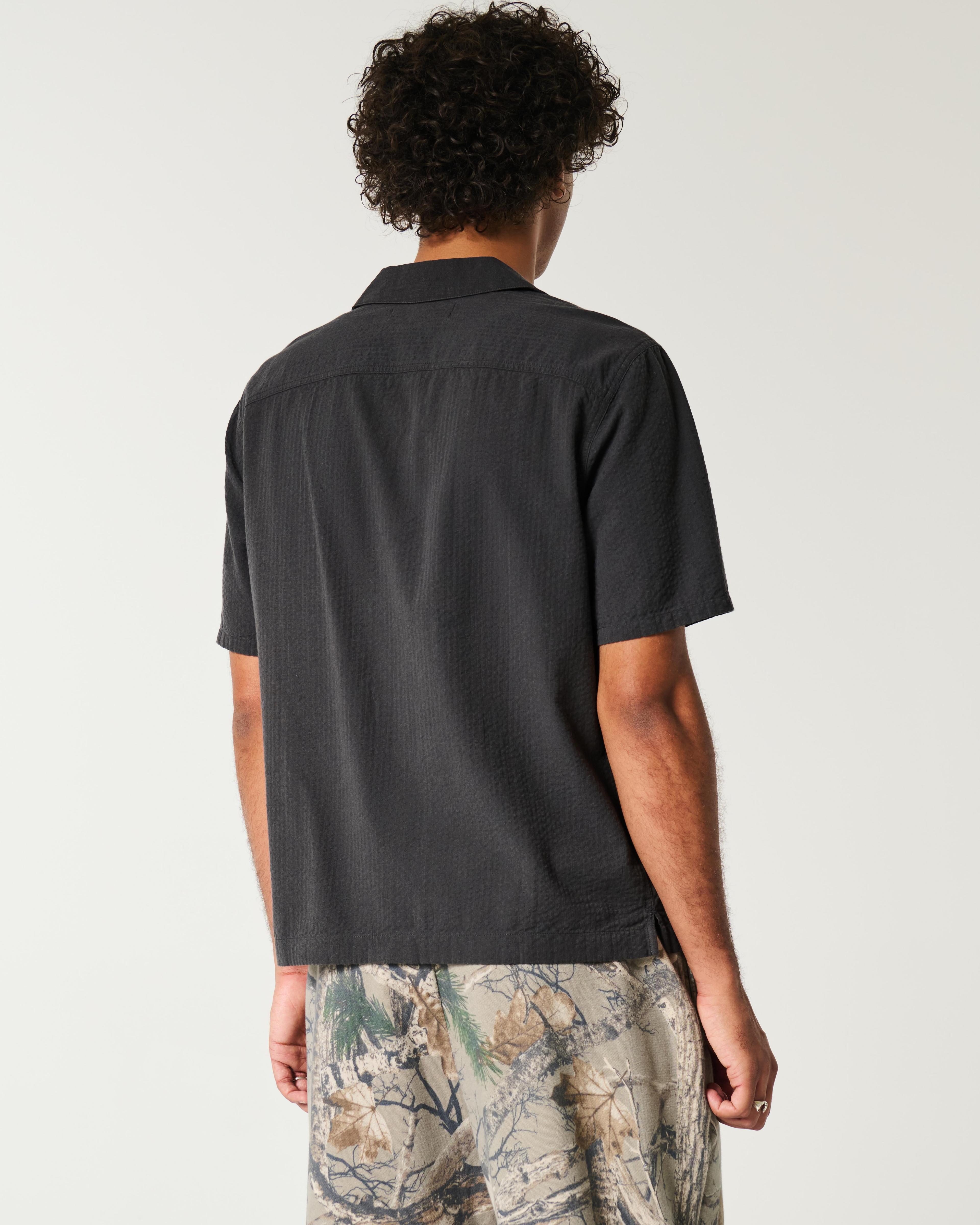 Short-Sleeve Seersucker Shirt Product Image