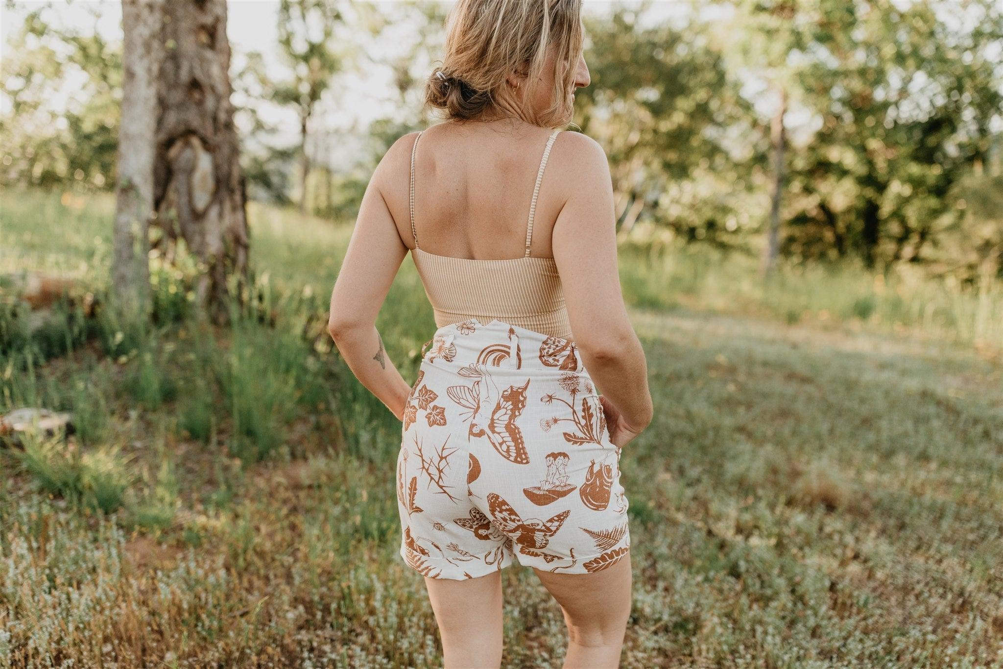 Perfect Shorts in Oat Woodland Wonder Product Image