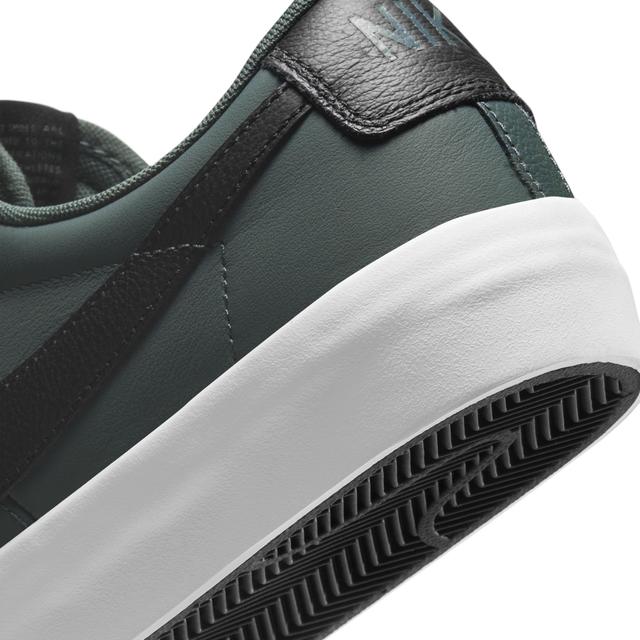 Men's Nike SB Blazer Low Pro GT Shoes Product Image