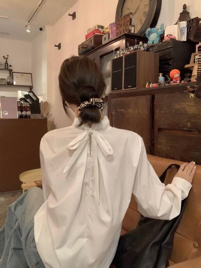 Long-Sleeve Plain Frill Trim Blouse Product Image