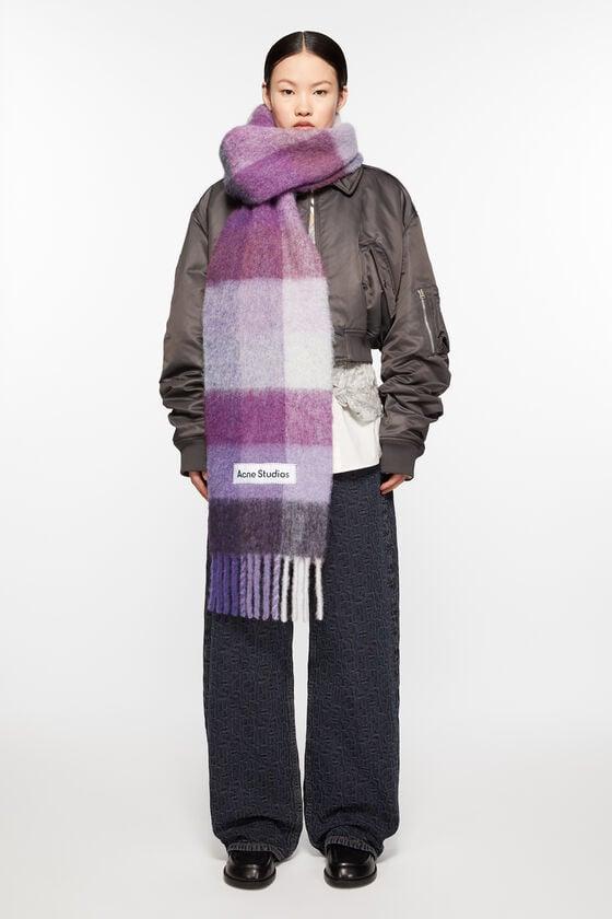 Mohair checked scarf Product Image