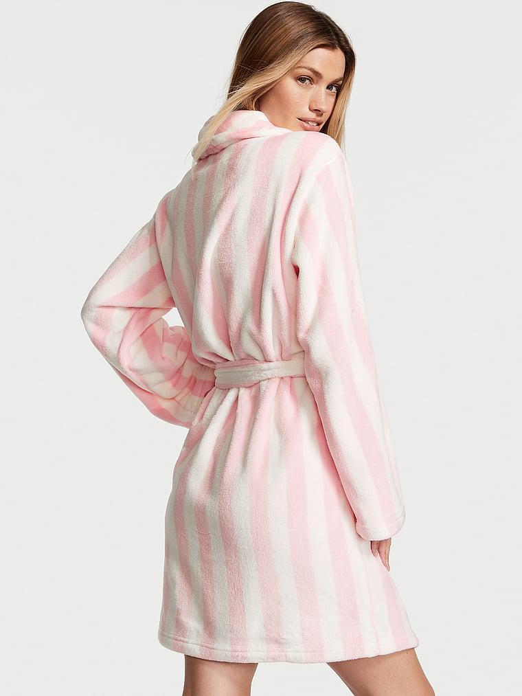 Short Cozy Robe Product Image