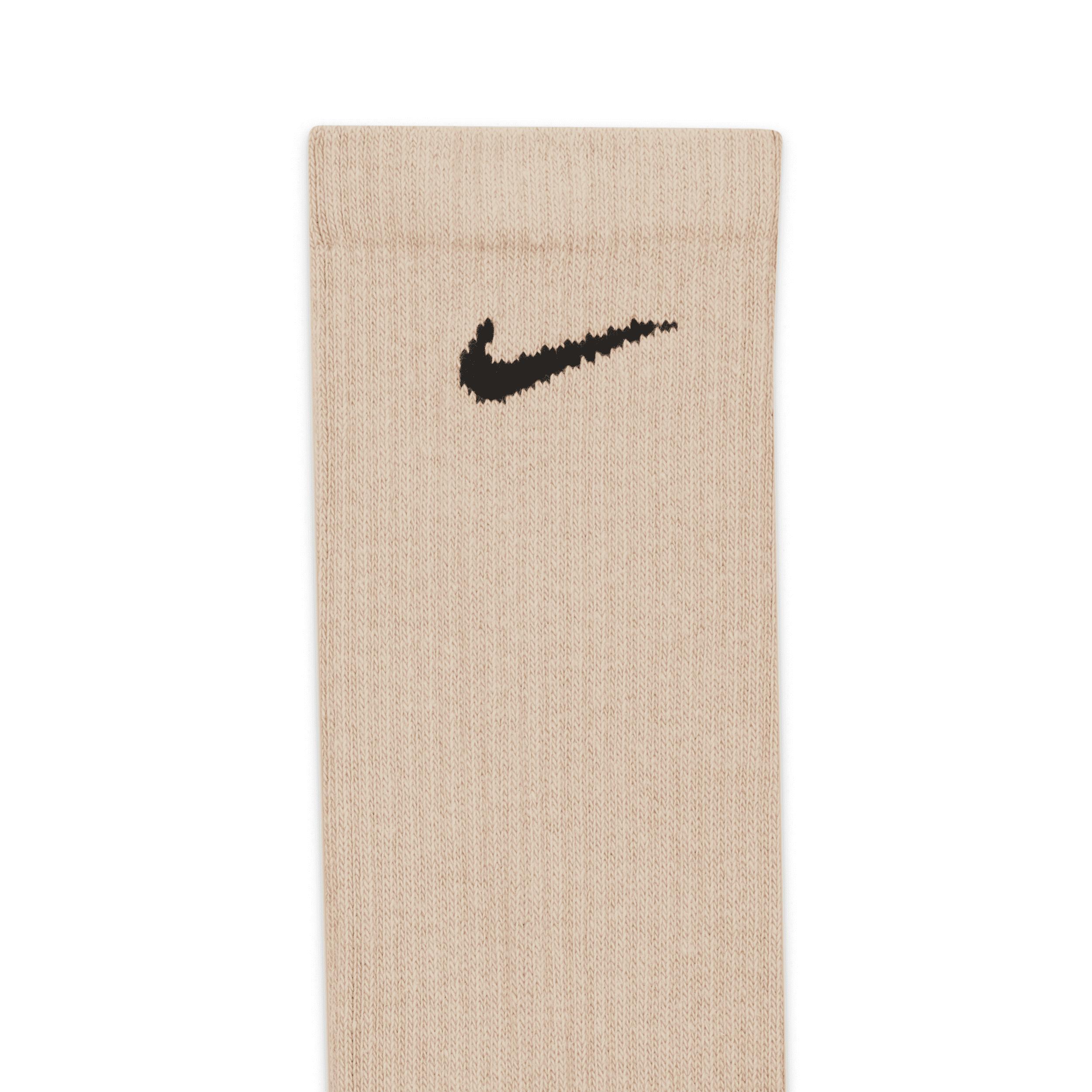 Nike Mens Nike 6 Pack Everyday Plus Cushioned Socks - Mens Black/White Product Image